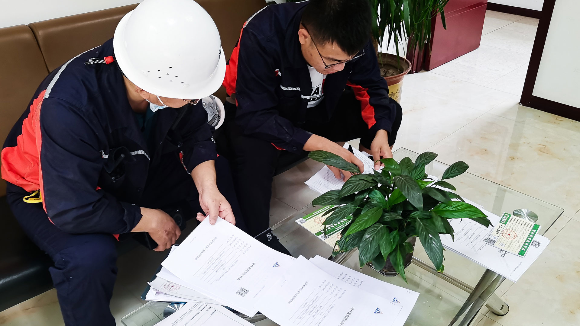 為安全保駕護航-(1).jpg